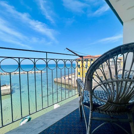 Casa Vacanze Porto Delle Gatte 圣塔·马里亚·迪·卡斯特 外观 照片